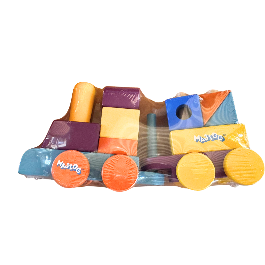 Wooden Toy Train with Blocks Carriage