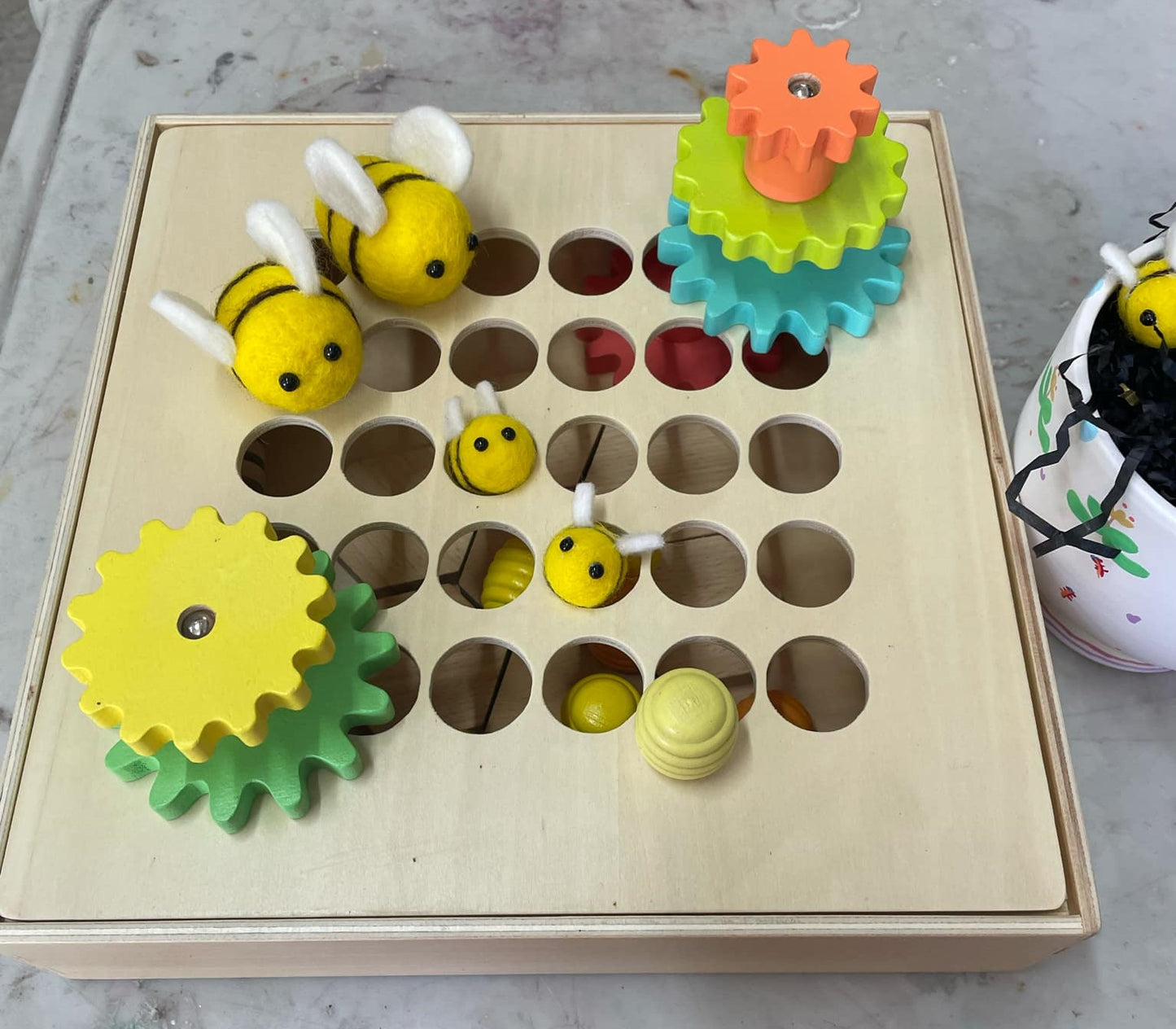 Beehive Bee Flower Cog Loose Parts Tray Sensory play Bundle