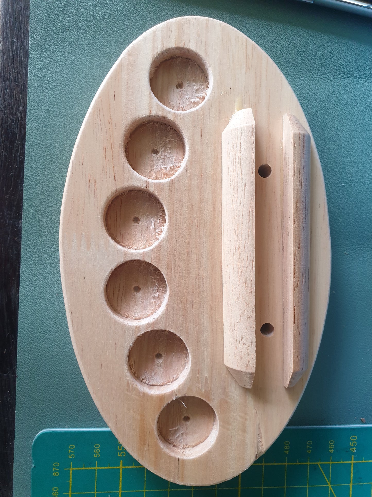 Simple Basic Balancing Scales - HAPPY GUMNUT