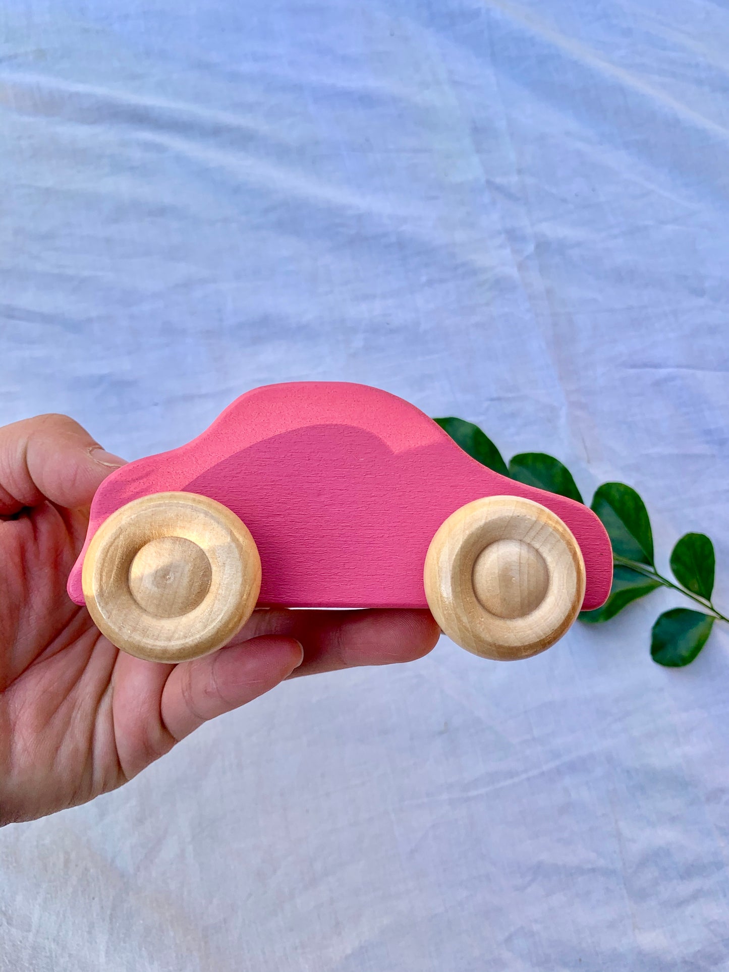Wooden Rainbow Cars & Dolls Set - HAPPY GUMNUT