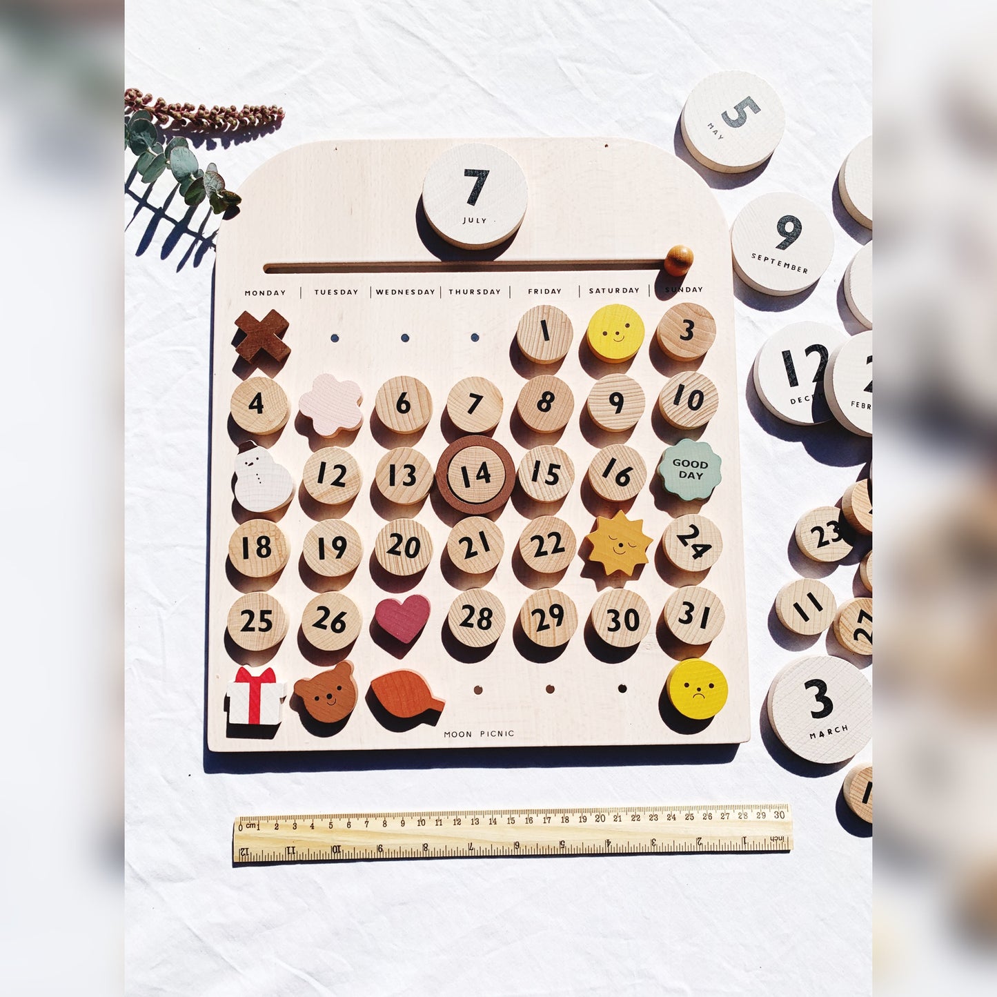 Beautiful Wooden Calendar Event Planner Magnetic Date and Month with Super Cute Icons Kids Educational Toys - HAPPY GUMNUT