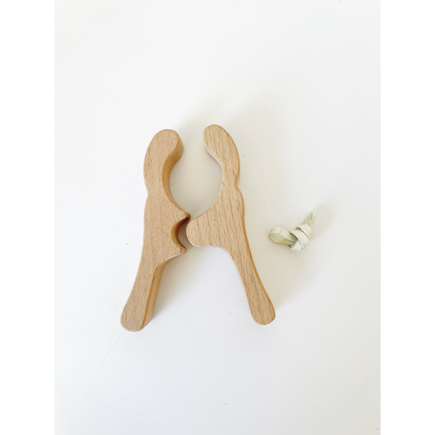 Wooden Play Clips for Play Silks - HAPPY GUMNUT