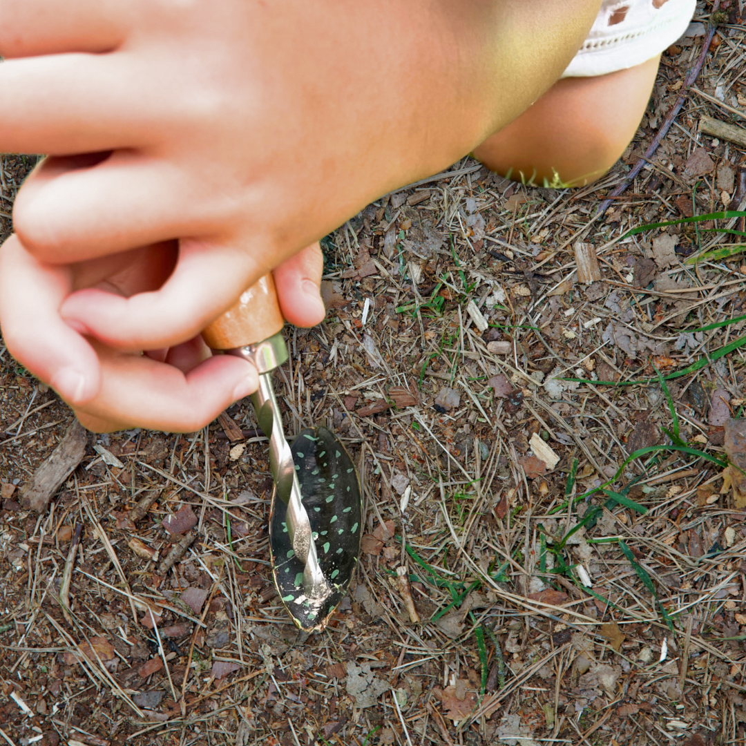 Kids Children Palm Hand Drill Real Tool for Natural Forest School Play