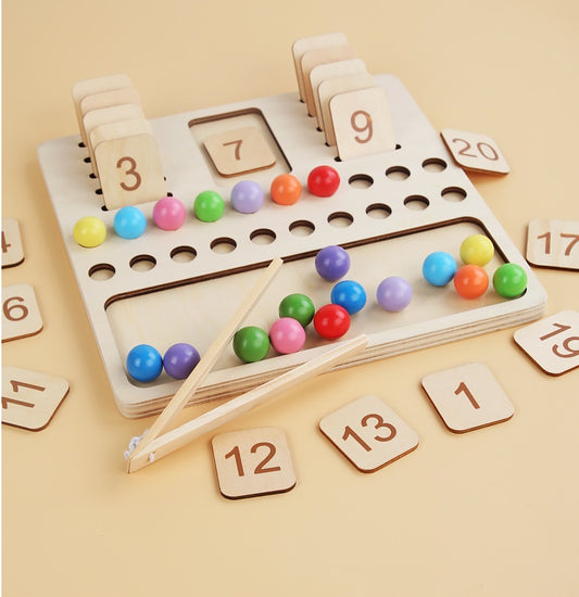 Wooden Educational Counting Maths Board with Beads and Flash Cards - HAPPY GUMNUT