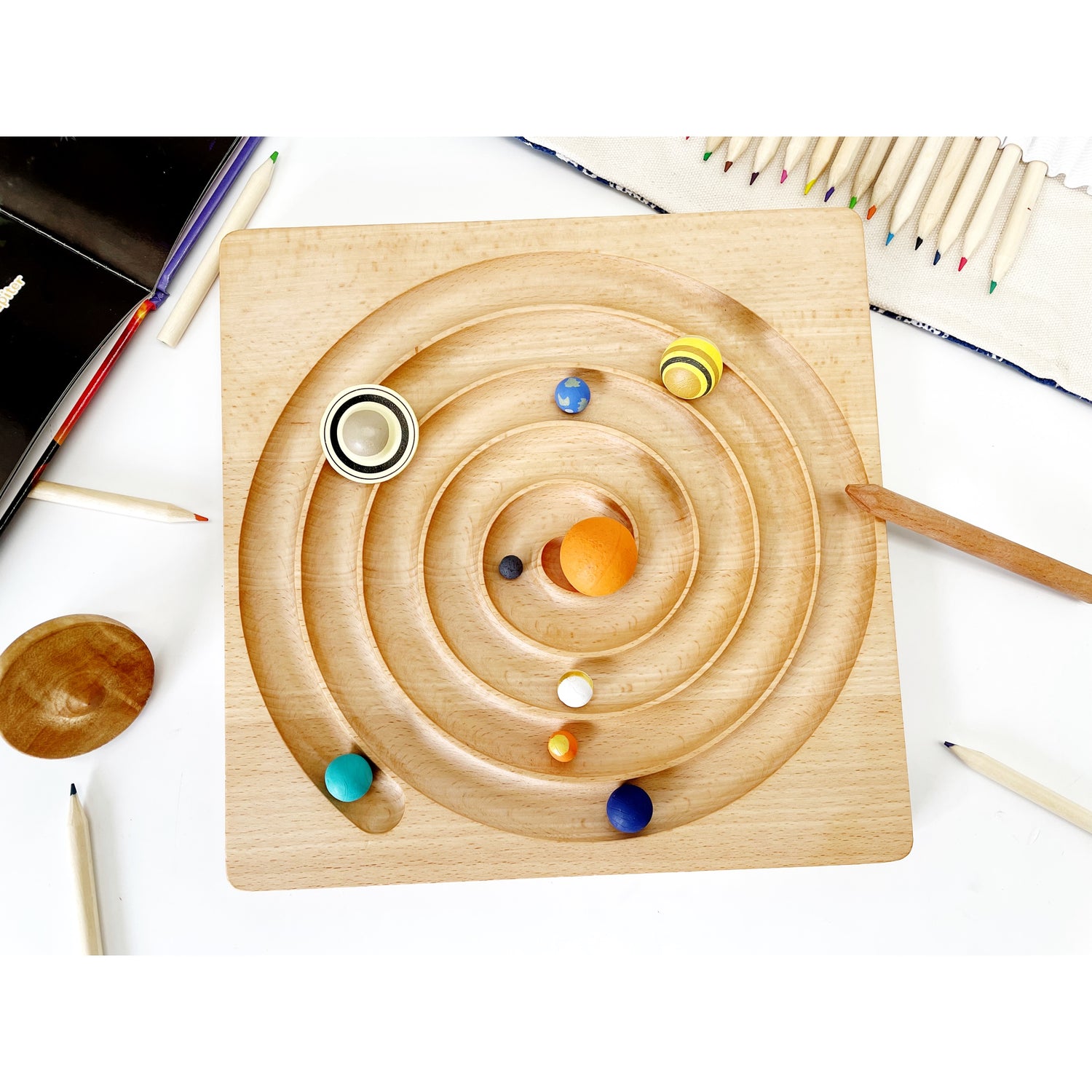 Wooden Pre-Writing Spiral Tracing Board - HAPPY GUMNUT