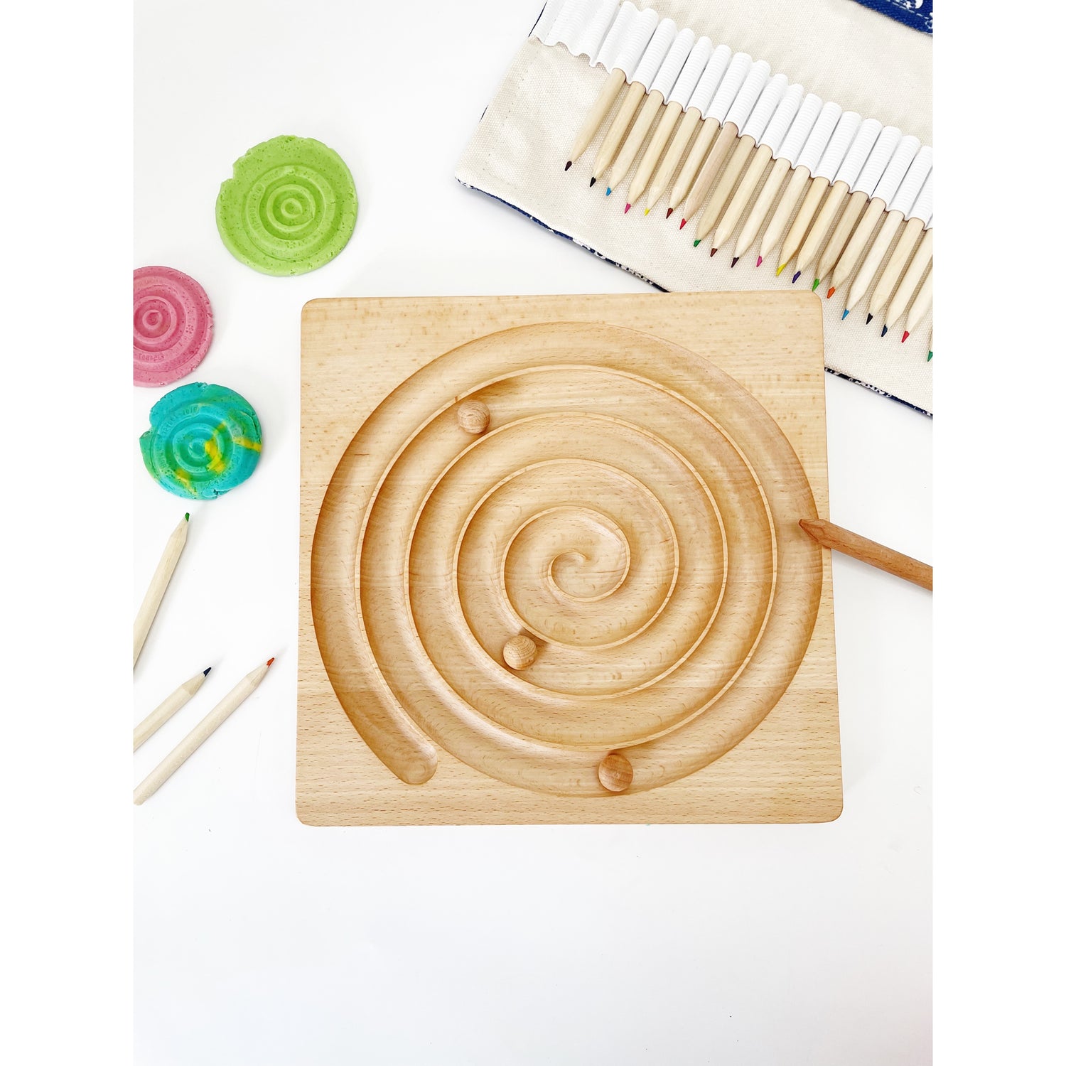 Wooden Pre-Writing Spiral Tracing Board - HAPPY GUMNUT